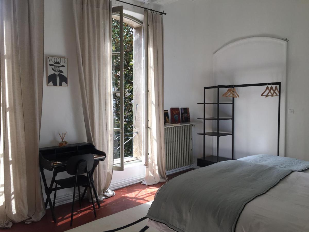 La Chapelle Sur La Sorgue Bed & Breakfast L'Isle-sur-la-Sorgue Bagian luar foto
