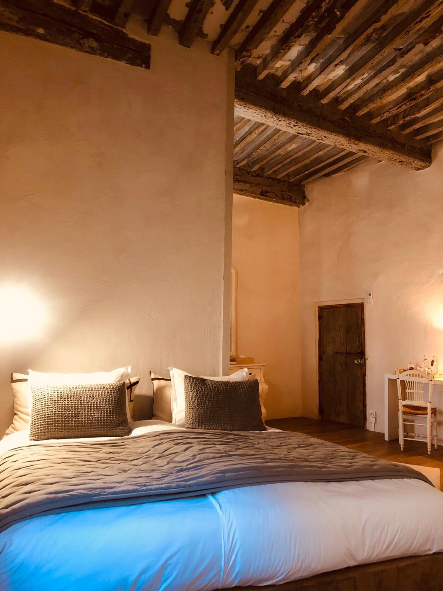 La Chapelle Sur La Sorgue Bed & Breakfast L'Isle-sur-la-Sorgue Bagian luar foto