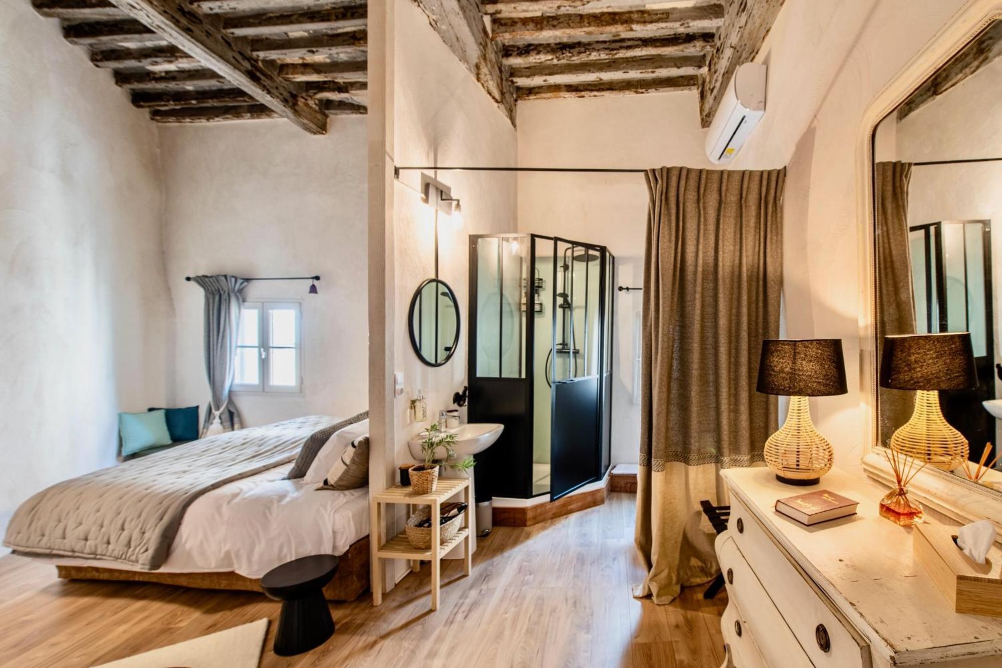La Chapelle Sur La Sorgue Bed & Breakfast L'Isle-sur-la-Sorgue Bagian luar foto