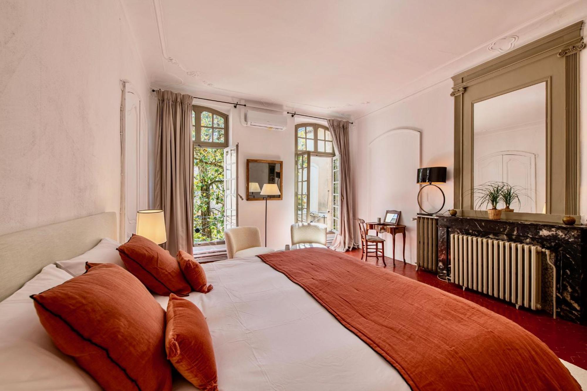 La Chapelle Sur La Sorgue Bed & Breakfast L'Isle-sur-la-Sorgue Bagian luar foto