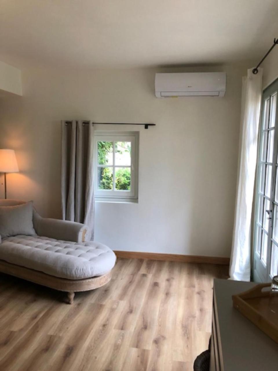 La Chapelle Sur La Sorgue Bed & Breakfast L'Isle-sur-la-Sorgue Bagian luar foto