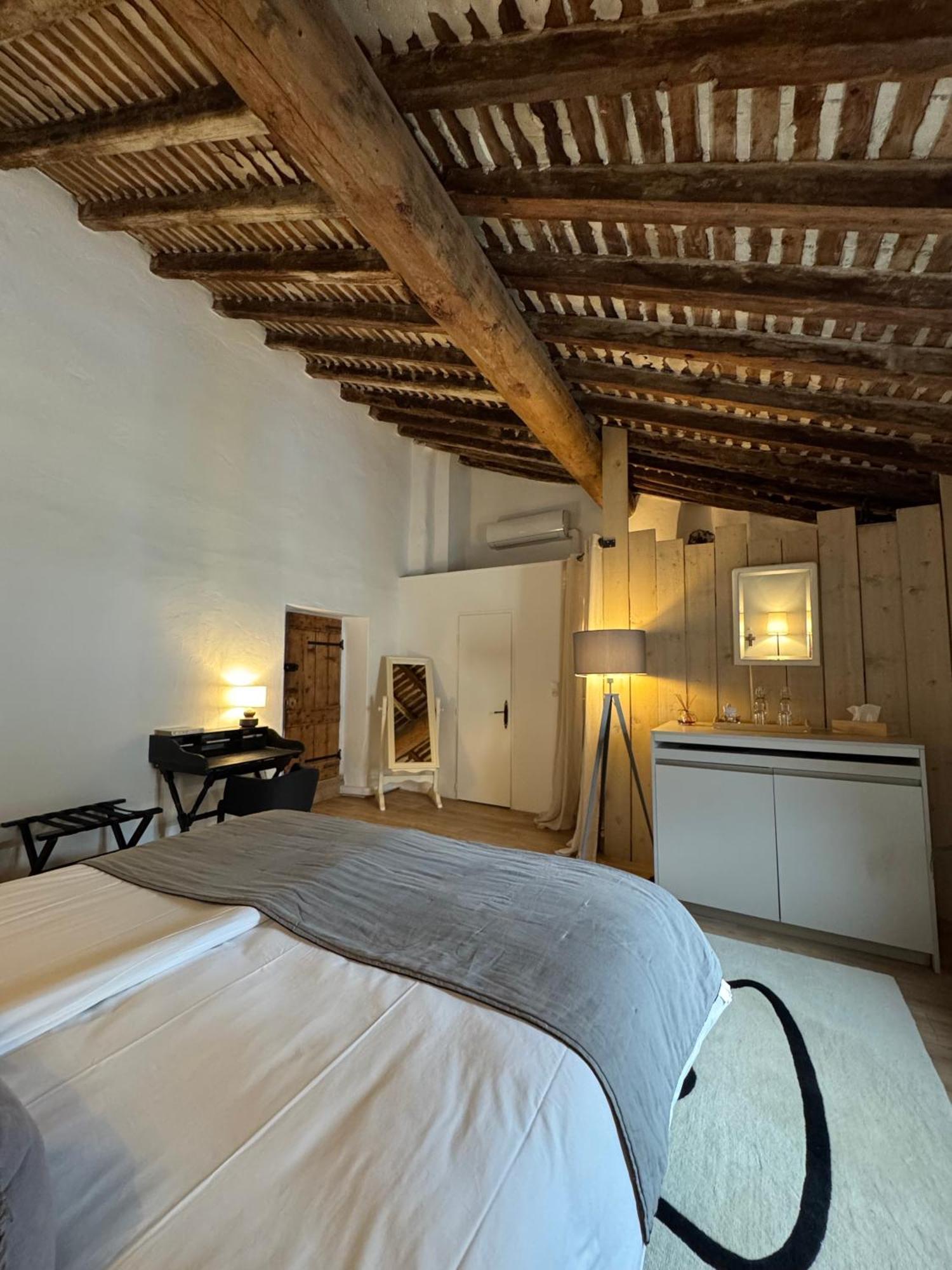 La Chapelle Sur La Sorgue Bed & Breakfast L'Isle-sur-la-Sorgue Bagian luar foto